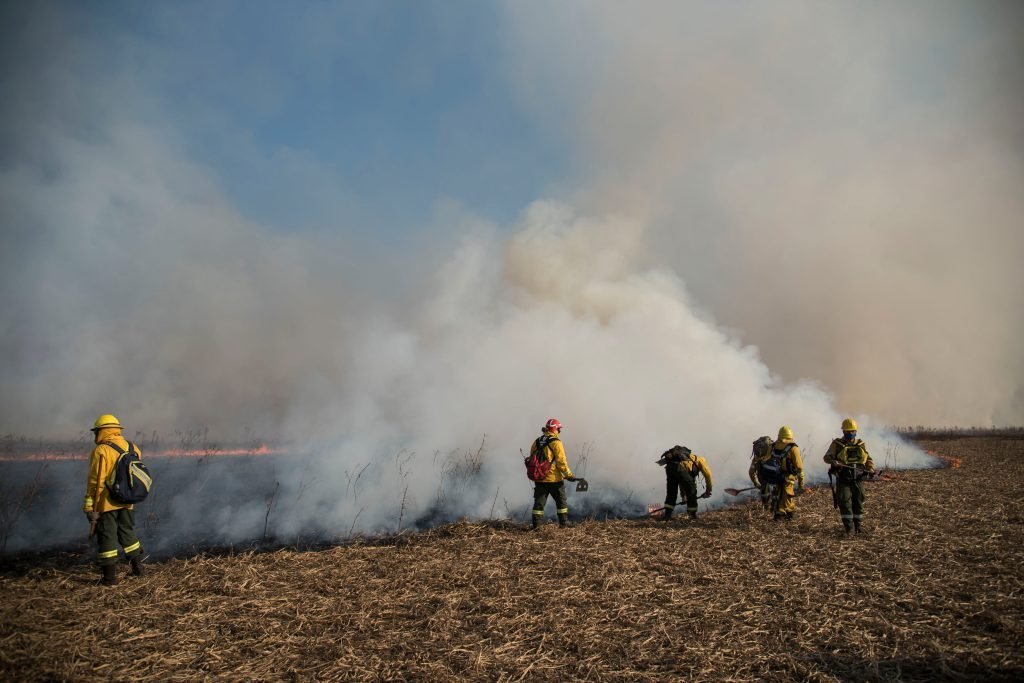 Por el calor extremo y la falta de lluvias en Funes, advierten por el peligro de incendios de pastizales